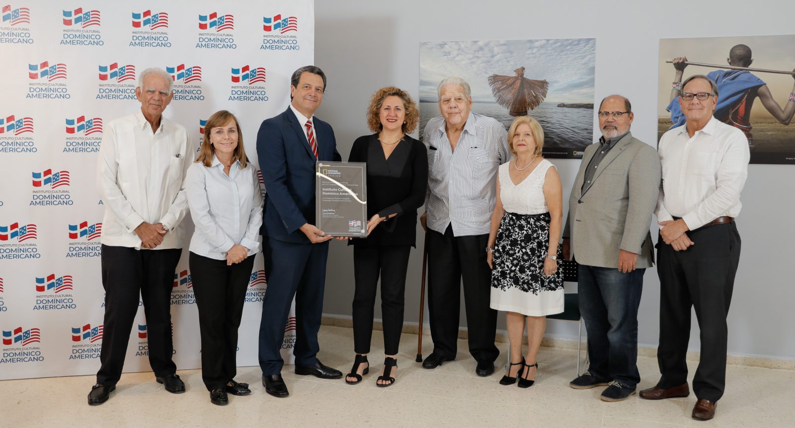 El Instituto Cultural Domínico Americano firma acuerdo con National Geographic Learning