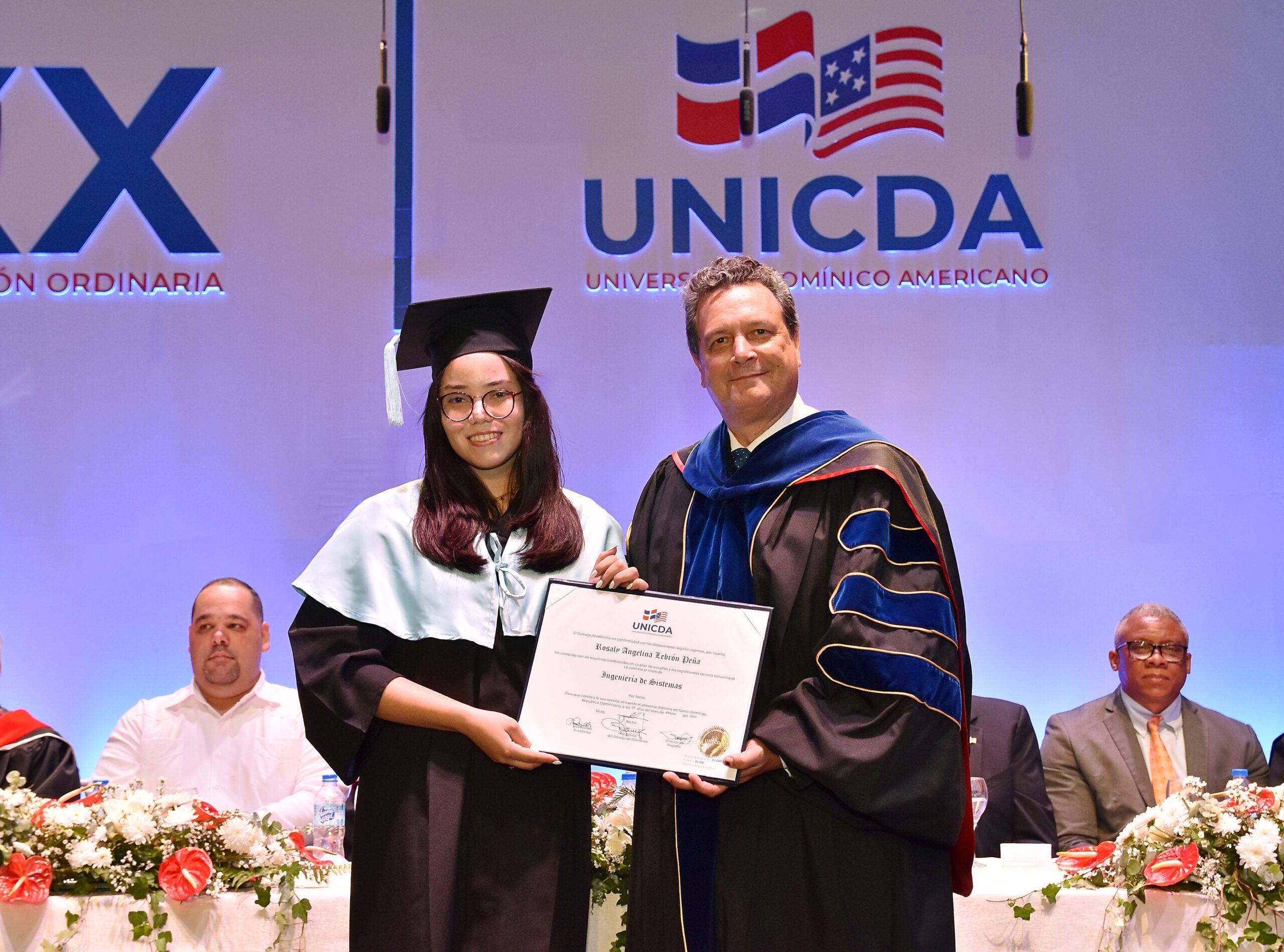 La Universidad Domínico Americano celebra su XX Graduación Ordinaria 