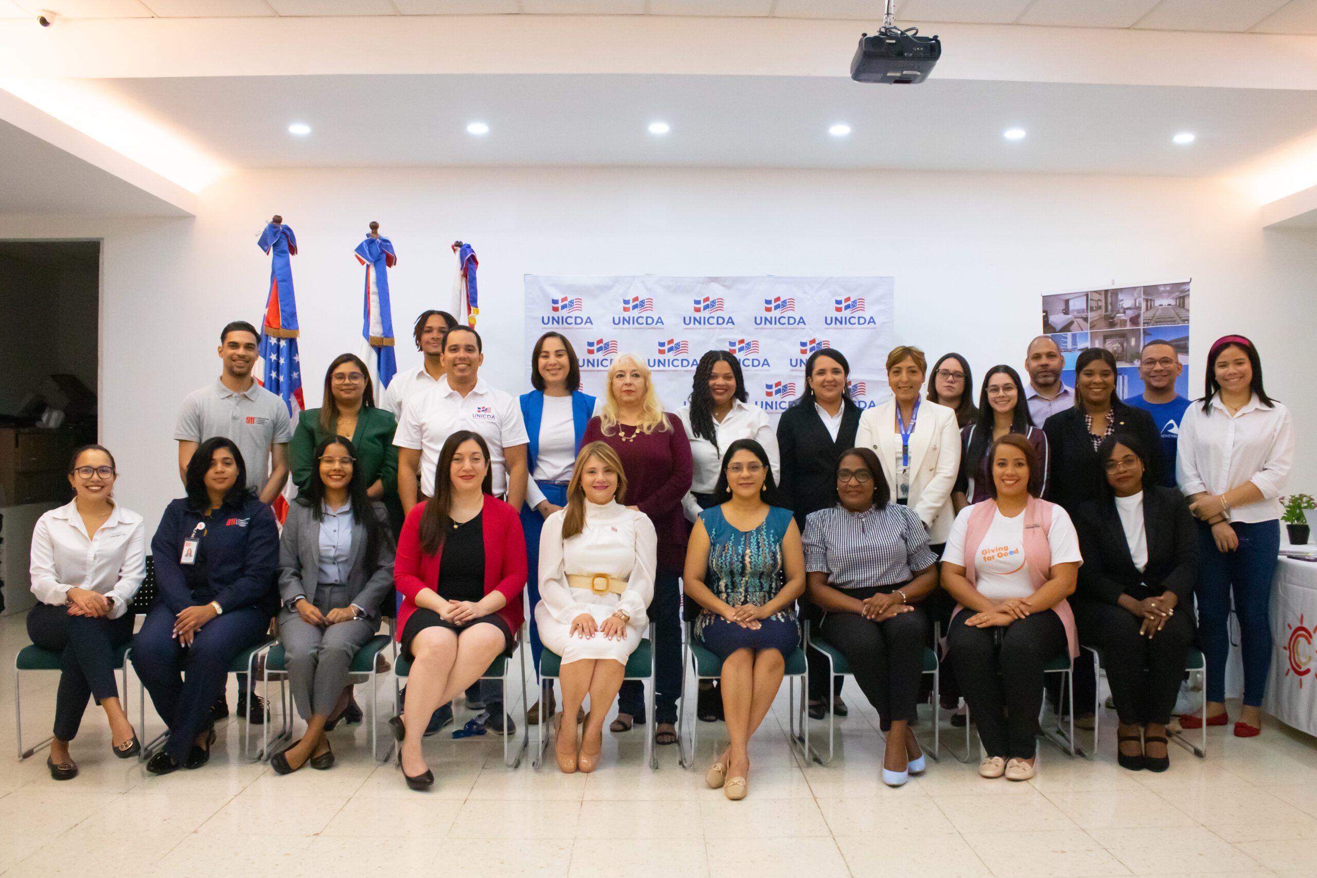 La Universidad Domínico Americano realiza su Feria de Empleos UNICDA Conecta 2023.